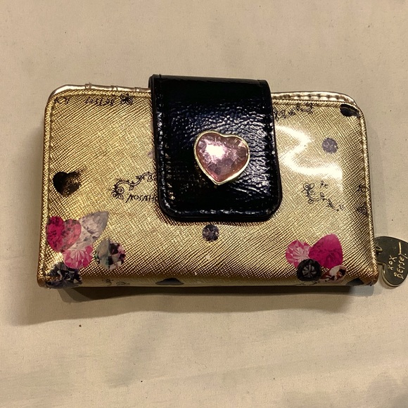 Betsey Johnson Gold and Black Floral Wallet - Picture 1 of 4